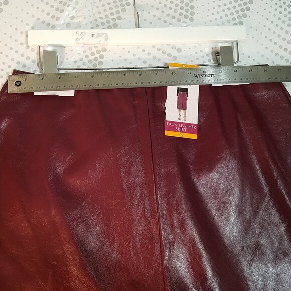 Edited by Hunter McGrady Women’s Faux Leather Skirt – Black – Size 12 –Brand NEW - Picture 5 of 16